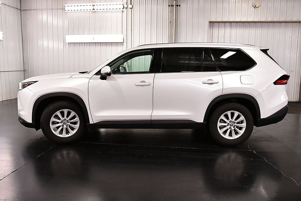 2025 Toyota Grand Highlander Hybrid XLE