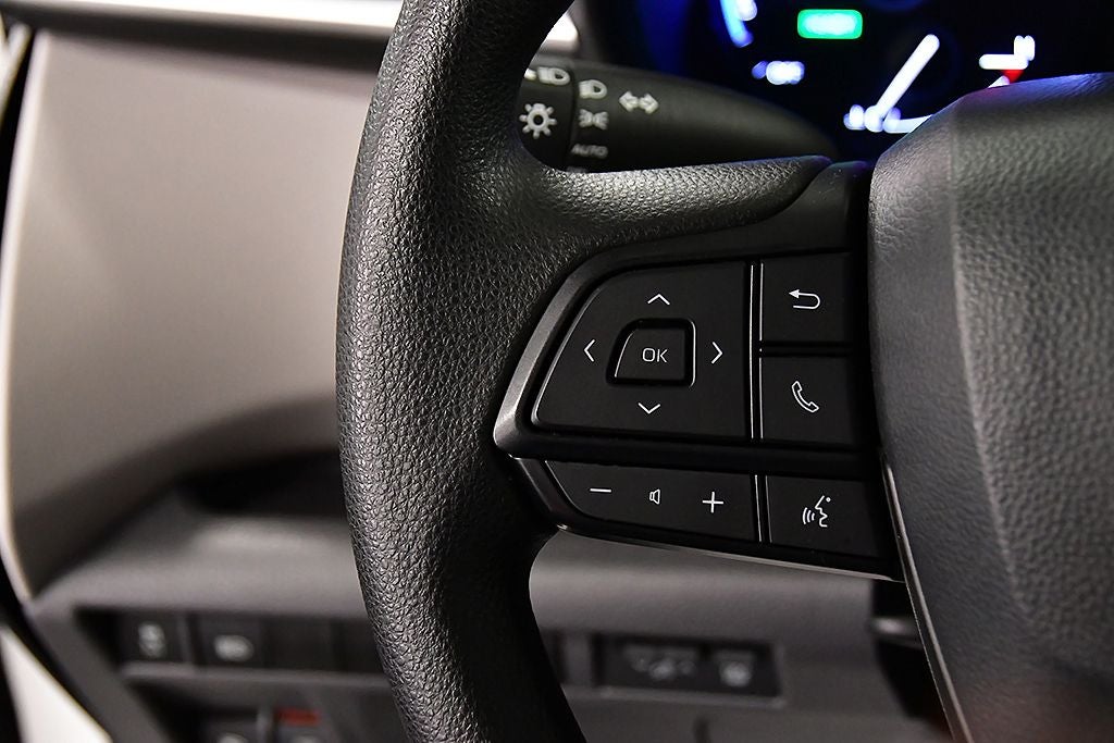 2024 Toyota Sienna LE 8 Passenger