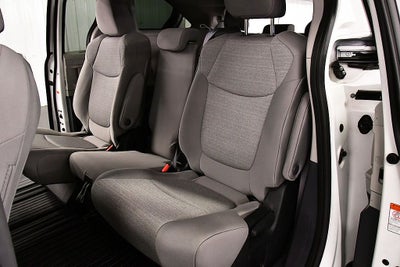 2024 Toyota Sienna LE 8 Passenger
