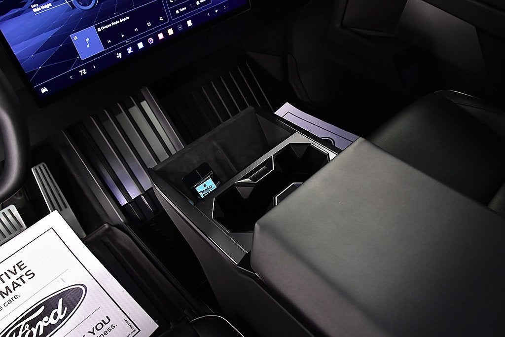 2024 Tesla Cybertruck Cyberbeast