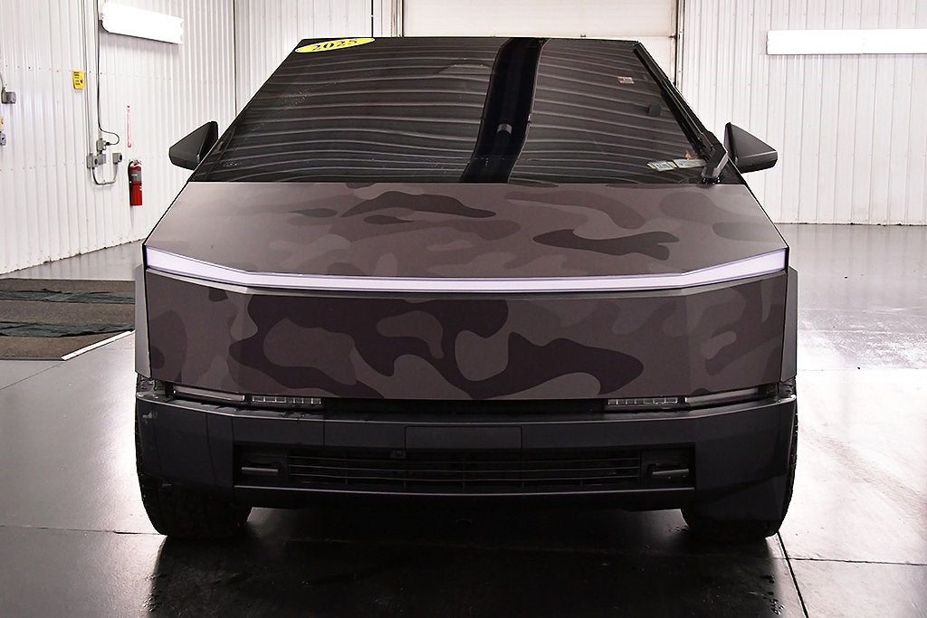 2024 Tesla Cybertruck Cyberbeast