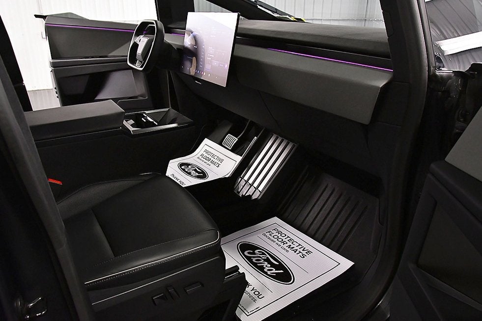 2024 Tesla Cybertruck Cyberbeast