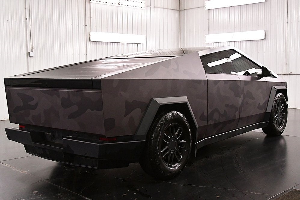 2024 Tesla Cybertruck Cyberbeast