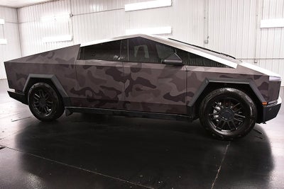 2024 Tesla Cybertruck Cyberbeast