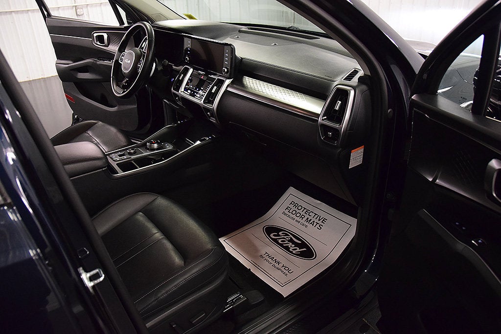 2023 Kia Sorento Hybrid EX