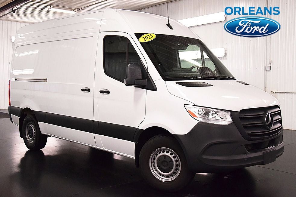 2025 Mercedes-Benz Sprinter 2500 Cargo 144 WB