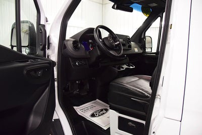 2025 Mercedes-Benz Sprinter 2500 Cargo 144 WB