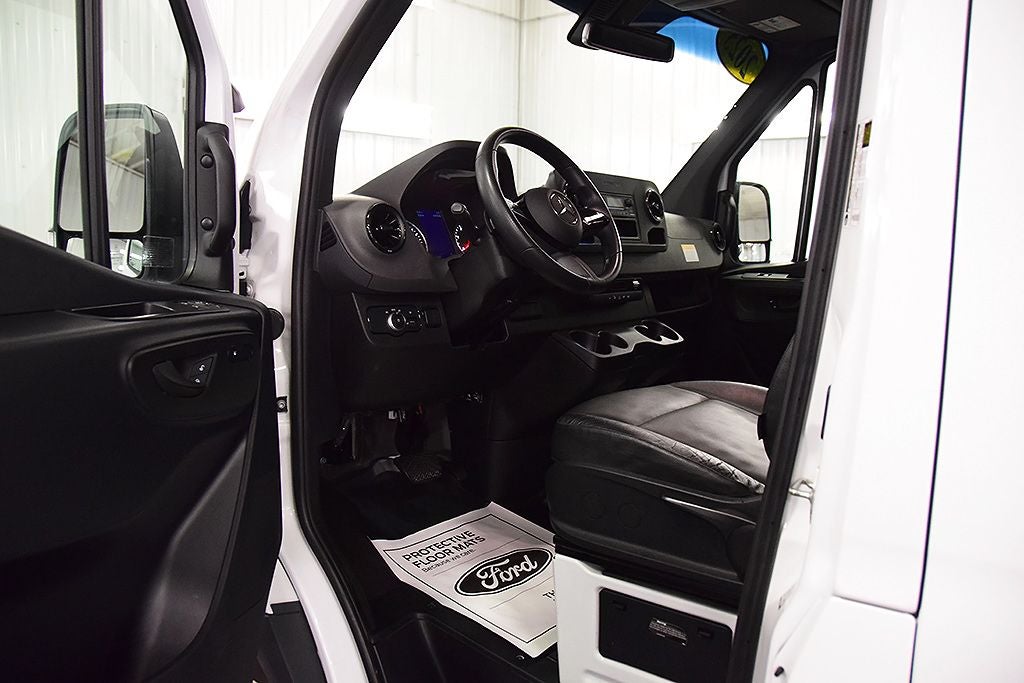 2025 Mercedes-Benz Sprinter 2500 Cargo 144 WB