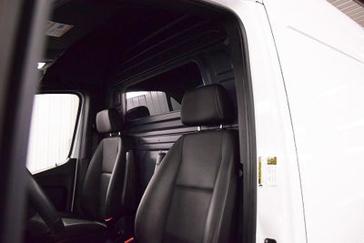 2025 Mercedes-Benz Sprinter 2500 Cargo 144 WB