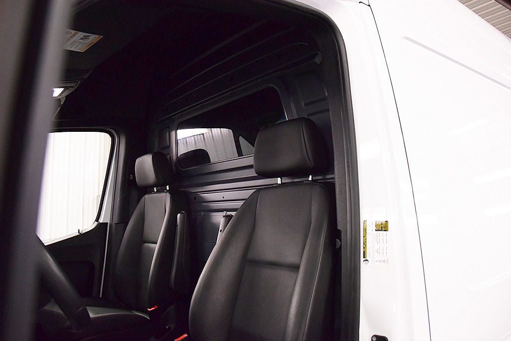 2025 Mercedes-Benz Sprinter 2500 Cargo 144 WB
