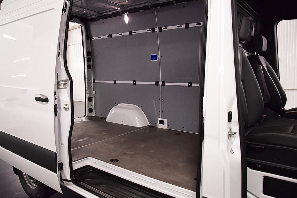 2025 Mercedes-Benz Sprinter 2500 Cargo 144 WB
