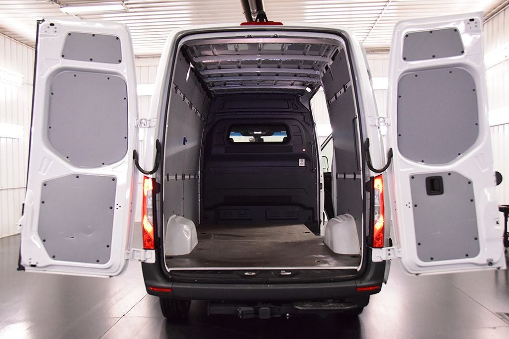 2025 Mercedes-Benz Sprinter 2500 Cargo 144 WB