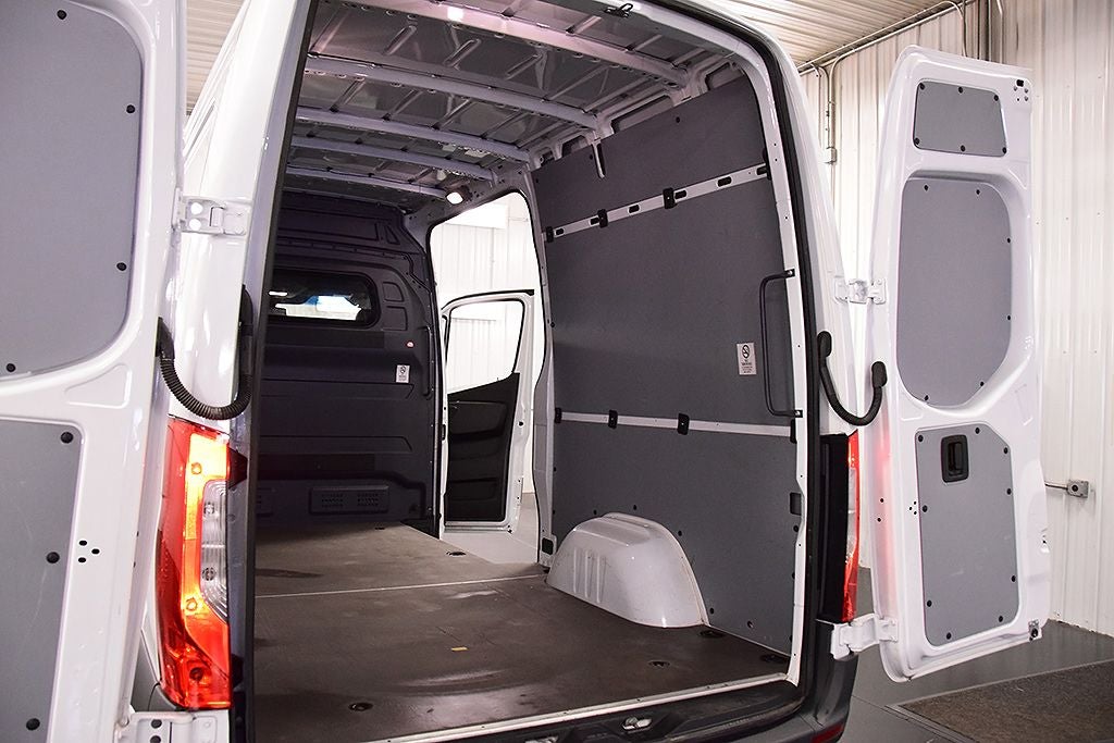 2025 Mercedes-Benz Sprinter 2500 Cargo 144 WB