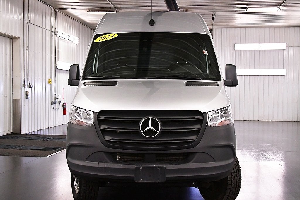 2024 Mercedes-Benz Sprinter 2500 Cargo 170 WB 4MATIC®