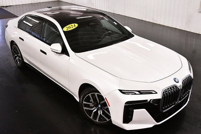 2024 BMW 7 Series 740i xDrive