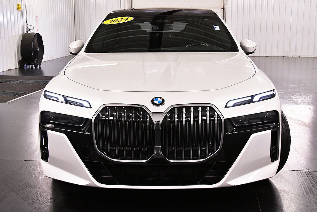 2024 BMW 7 Series 740i xDrive